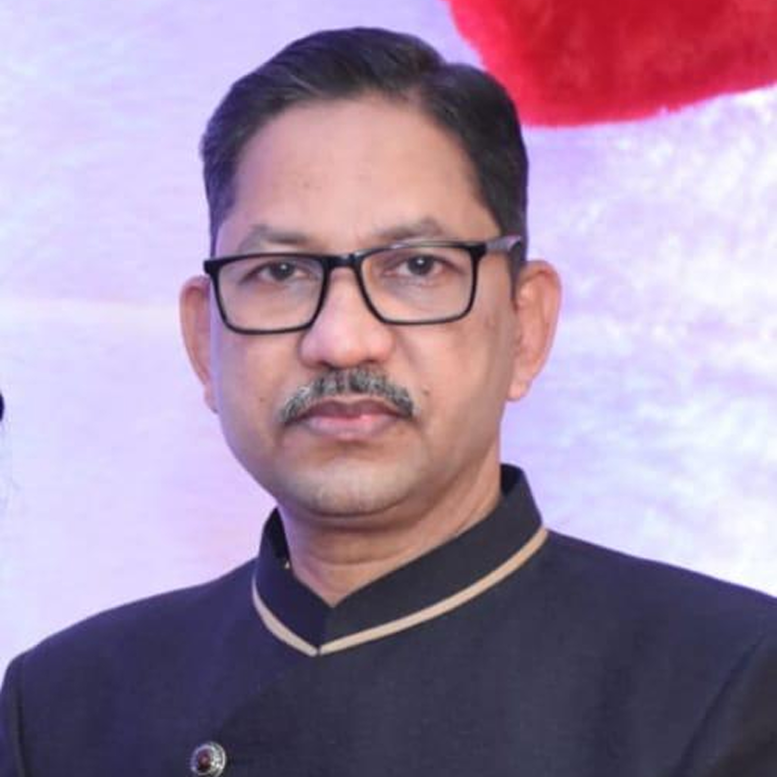 श्री दीपक सदाशिव आडीवरेकर